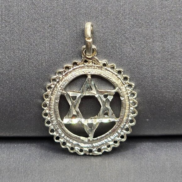 Unbranded Jewelry - 925 Sterling Silver Star of David Filigree Circle Pendant 1" Diamond Cut"